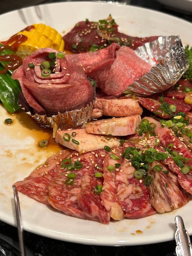 炭火焼肉 舎人 - サブ画像2