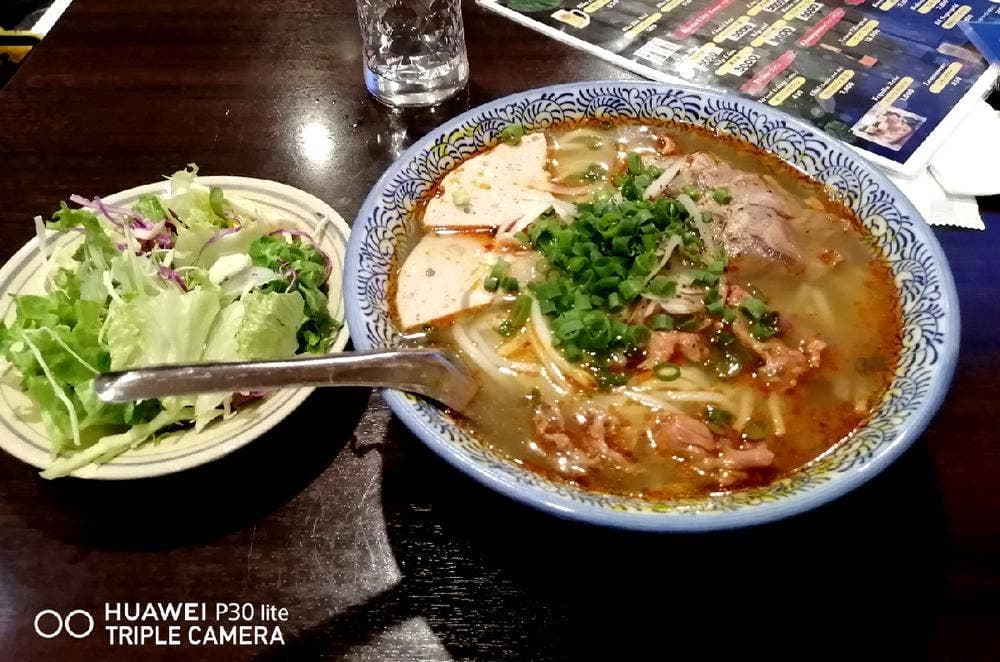 ベトナム料理 TÈ LE QUÁN-てれの食堂