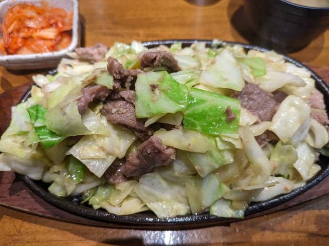 スタミナ鉄板焼 博多アイアンマン 博多店 - サブ画像1