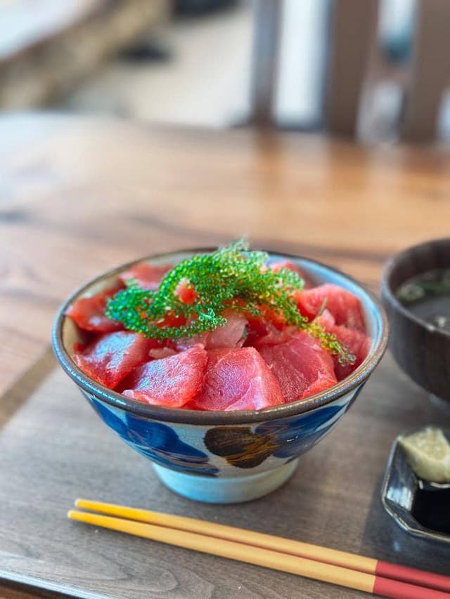 県産生まぐろ丼専門店つなや食堂 - サブ画像3