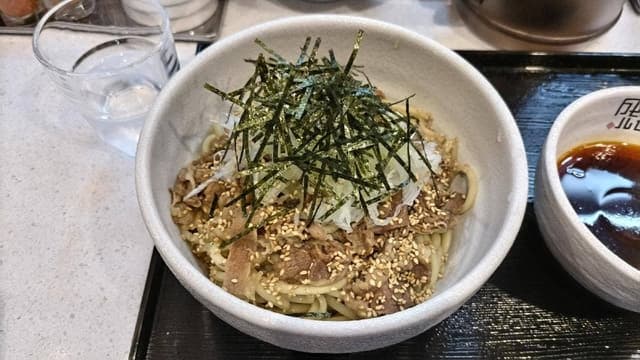 元祖 牛肉そばつけ麺 為セバ成ル。 神田店 - サブ画像3