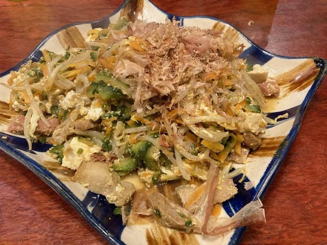 沖縄料理 新垣家 本通店 - サブ画像2