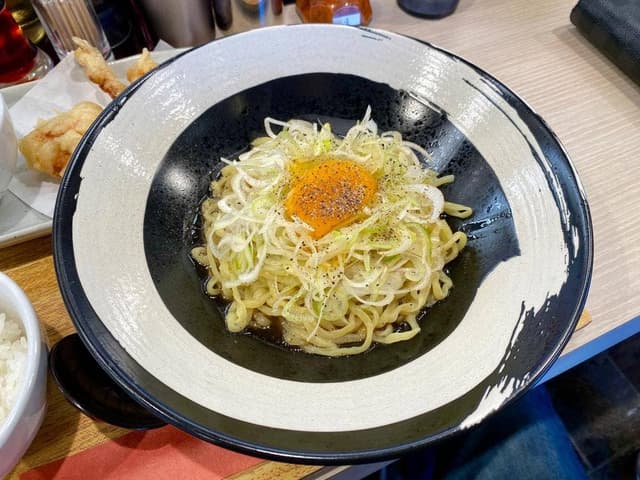 麺と雫 牛久店 - サブ画像3