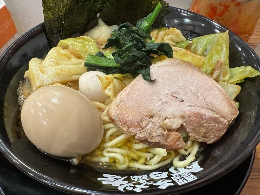 横浜家系ラーメン 小田原商店 マックス