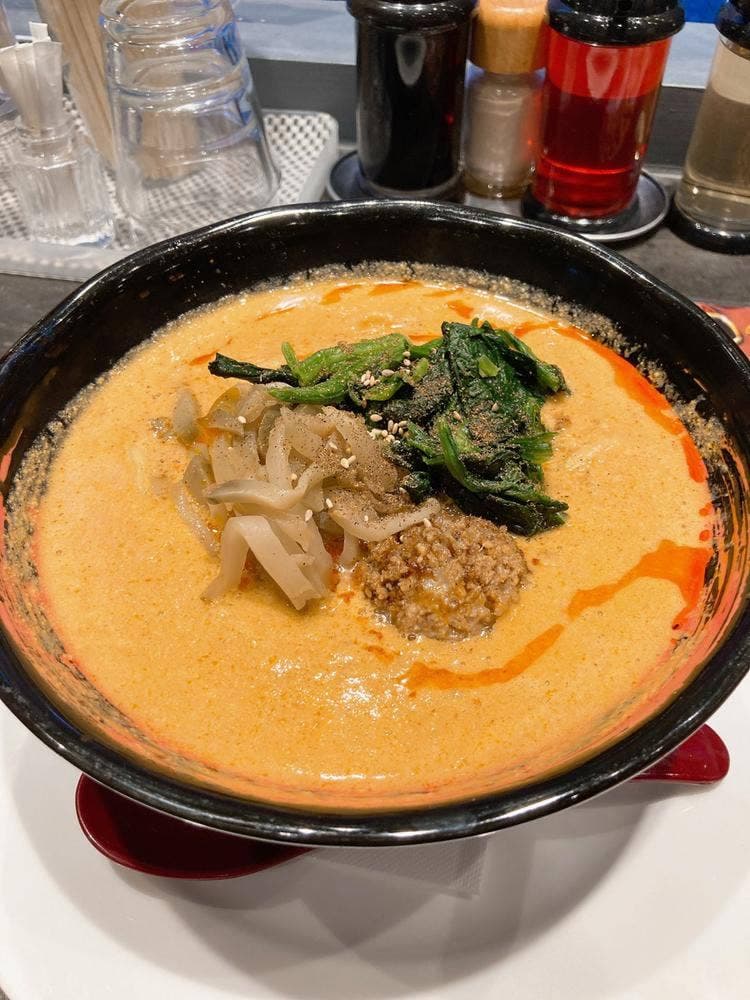 中華麺食堂 かなみ屋 万代店