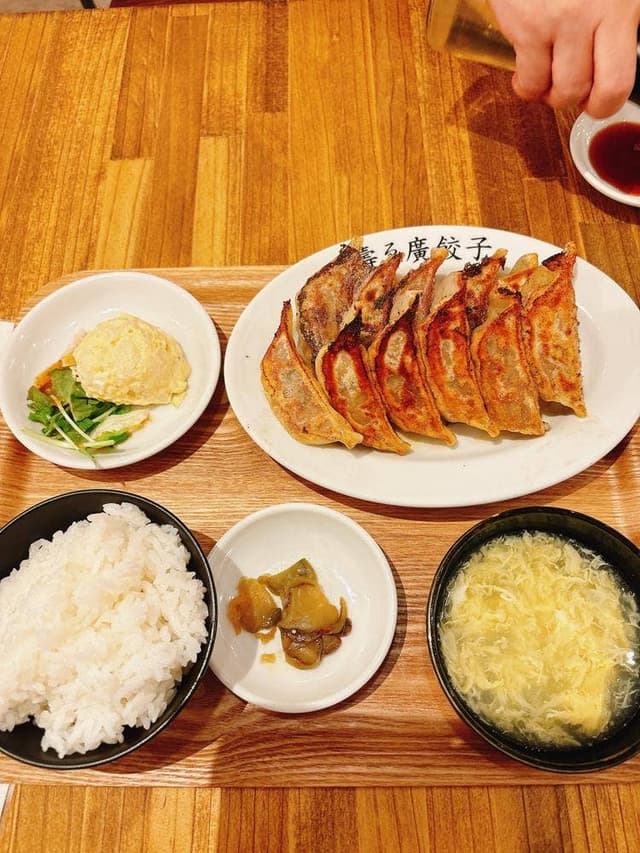 壽ゑ廣餃子 立町店 - サブ画像1