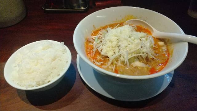 ちー坊のタンタン麺 大名店 - サブ画像1