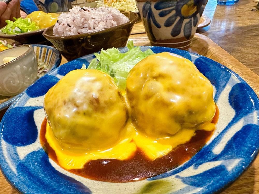 土〜夢 ごはんカフェ 西崎店