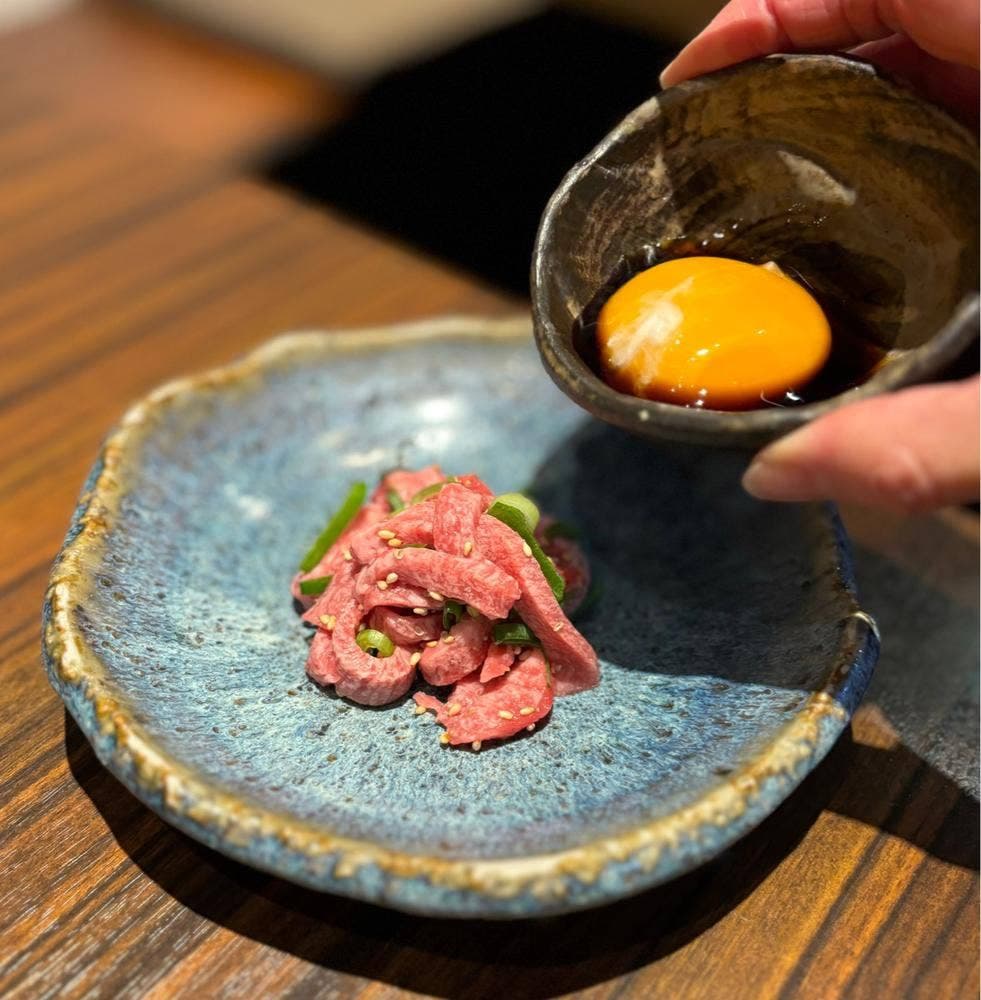 炭火焼肉 深山 神戸三宮店