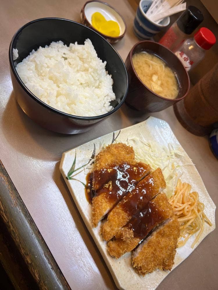 お食事処 凡