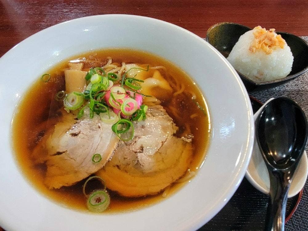 お米のツヤ子さん