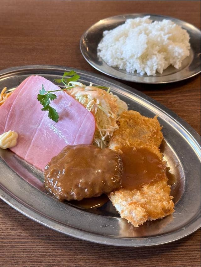 レストラン 辻川 伏見店 - サブ画像2