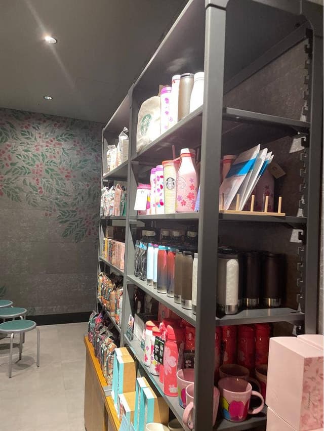 スターバックス コーヒー 舞浜 イクスピアリ2F トレイダーズ・パッセージ店 - サブ画像3