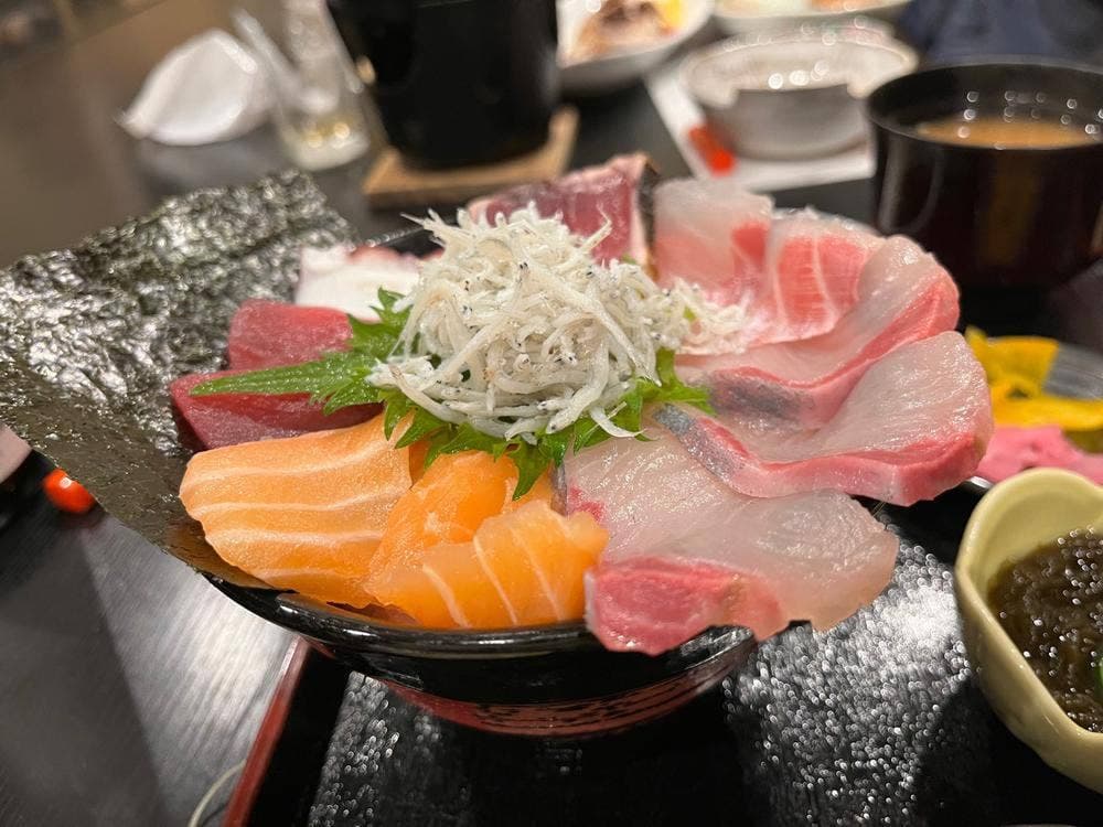 ふぐ・海鮮料理 日間賀人 とくがね