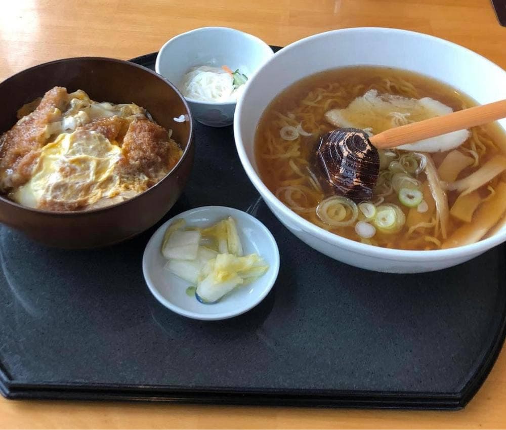 鯖石ドライブイン