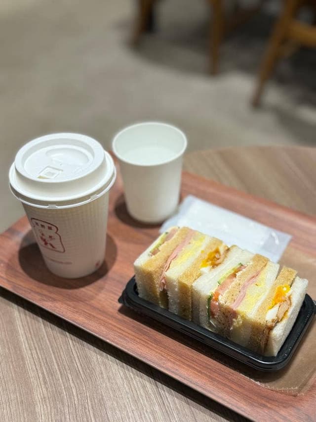 ブランジェ浅野屋 アトレ大船店 - サブ画像1