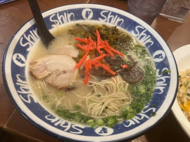 博多らーめん ShinShin KITTE博多店 - サブ画像3