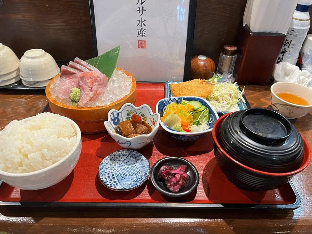 マルサ水産 名古屋伏見店