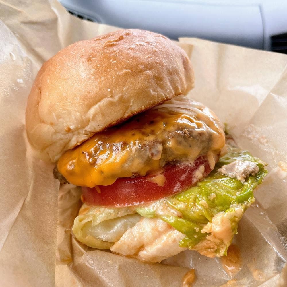 DOUG'S BURGER 池間島店