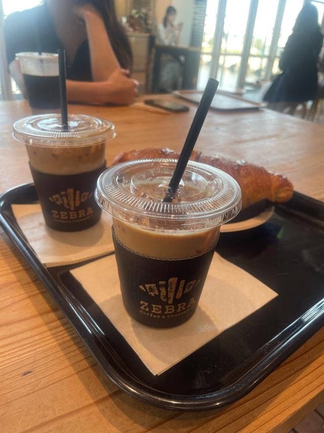 ZEBRA Coffee & Croissant 横浜店 - サブ画像2