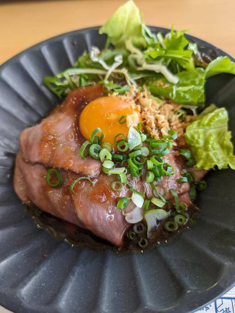 地産地消食堂アカギメシ