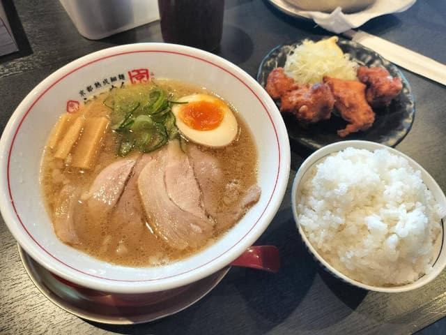 らぁ〜めん京 奈良外川店 - サブ画像3