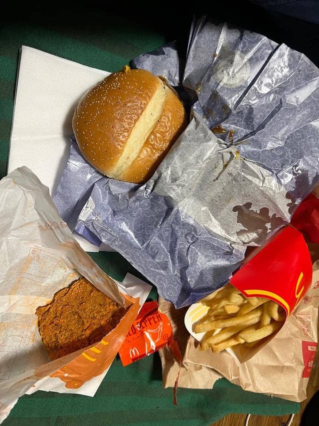 マクドナルド 地下鉄玉出駅前店 - サブ画像3
