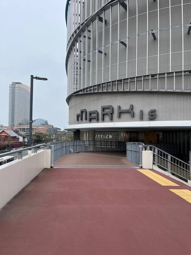 スターバックス コーヒー マークイズ福岡ももち店 - サブ画像2