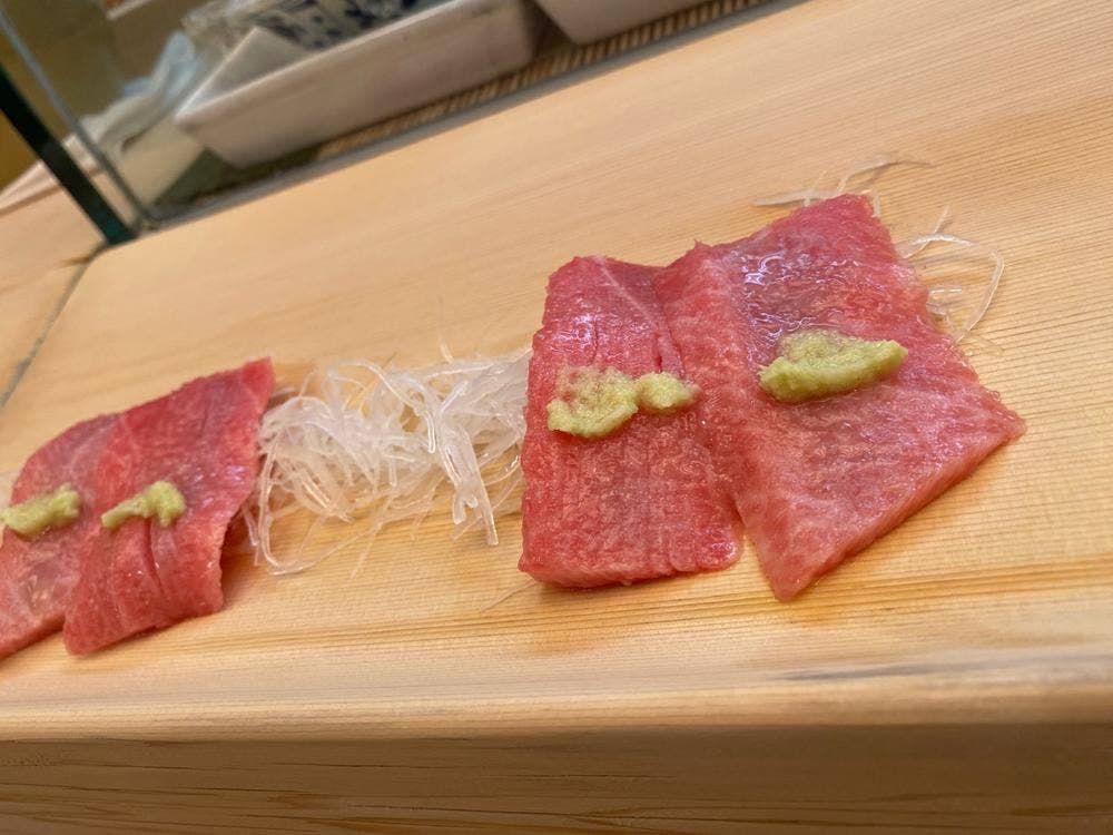 勇すし
