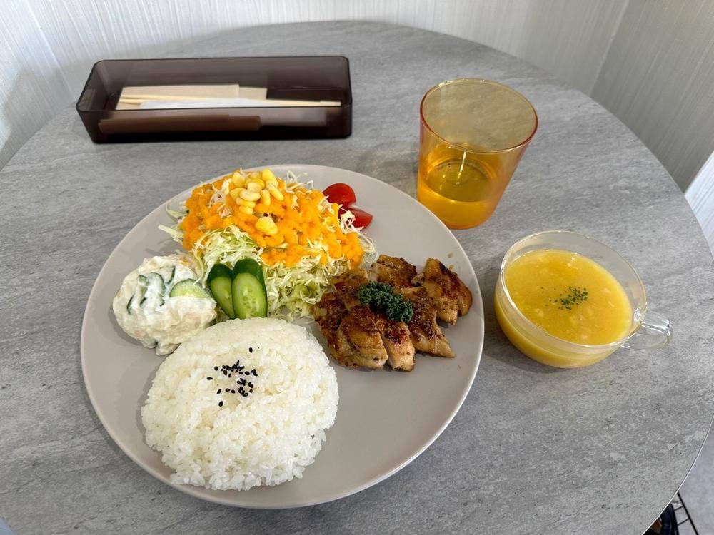 RAN’S CAFE