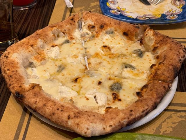 LA STAZIONE DELLA PIZZA - サブ画像3