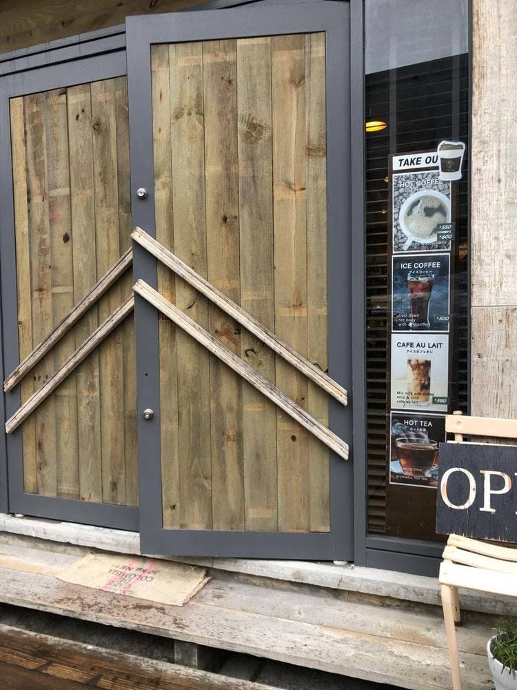 WOOD WOOD coffee roast service ファクトリー&ラボ