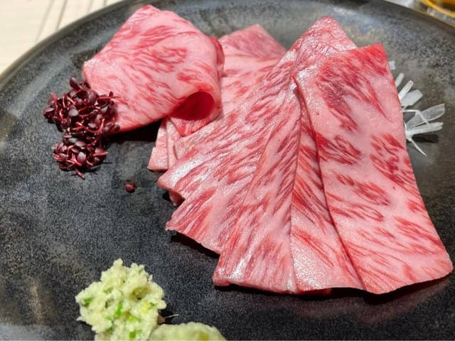 牛刺しと焼肉 仔虎 クリスロード店 - サブ画像2