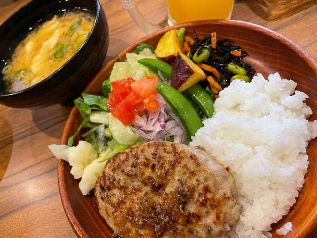 びっくりドンキー 清田店 - サブ画像1