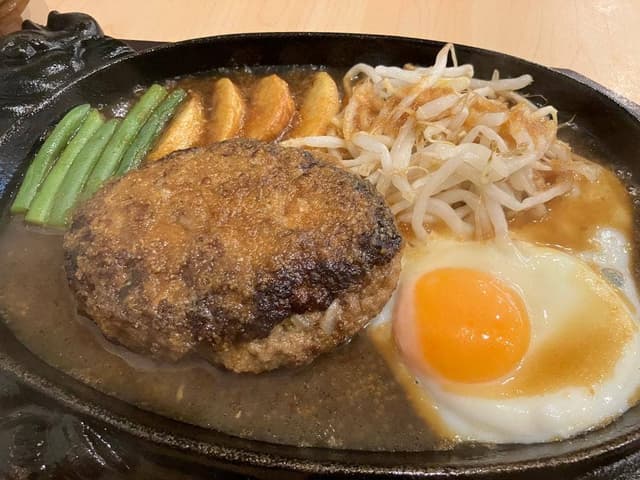 カレー & ハンバーグ やまと 筑前町 - サブ画像1