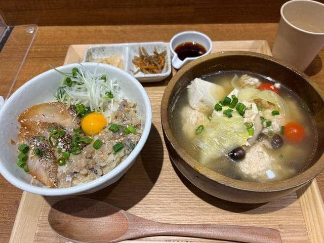 こめらく 海鮮ごはんと和のスープ。アトレ川崎店 - サブ画像2
