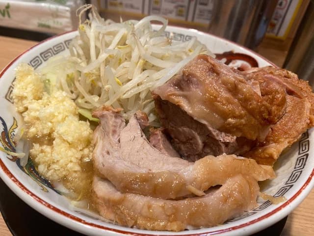 ラーメン豚山 吉祥寺店 - サブ画像3
