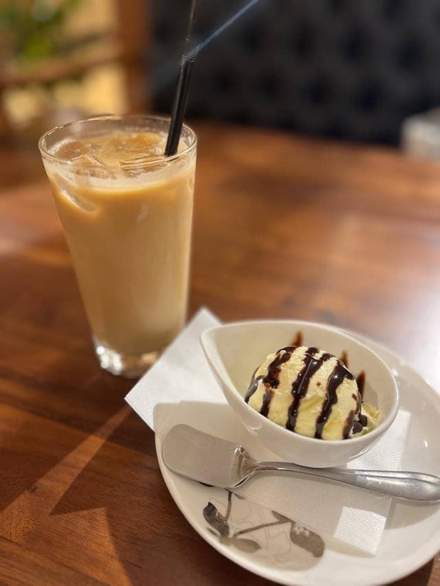MOA cafe 東京インテリア幕張店 - サブ画像1