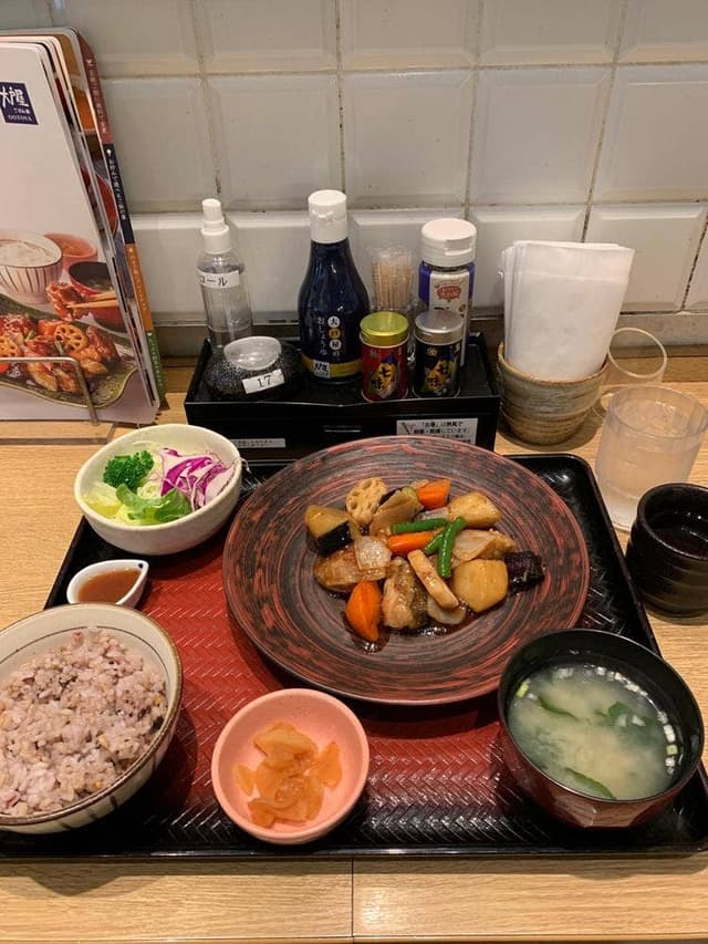 大戸屋ごはん処 外苑前店 - サブ画像3