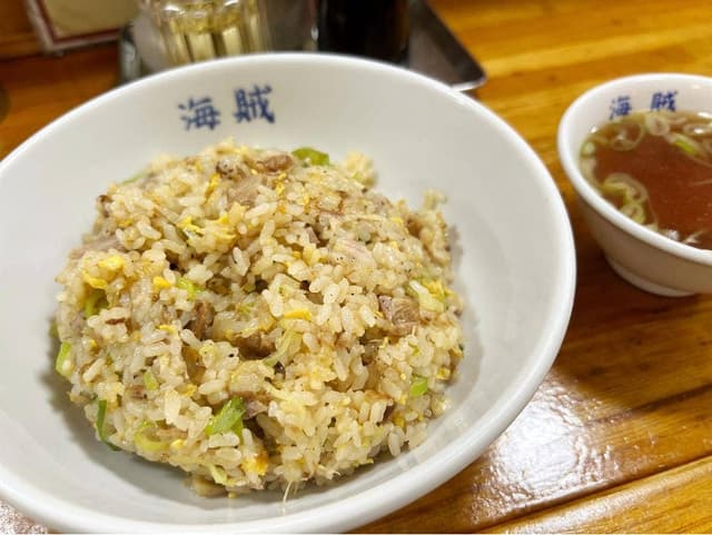 味のラーメン 海賊 - サブ画像3