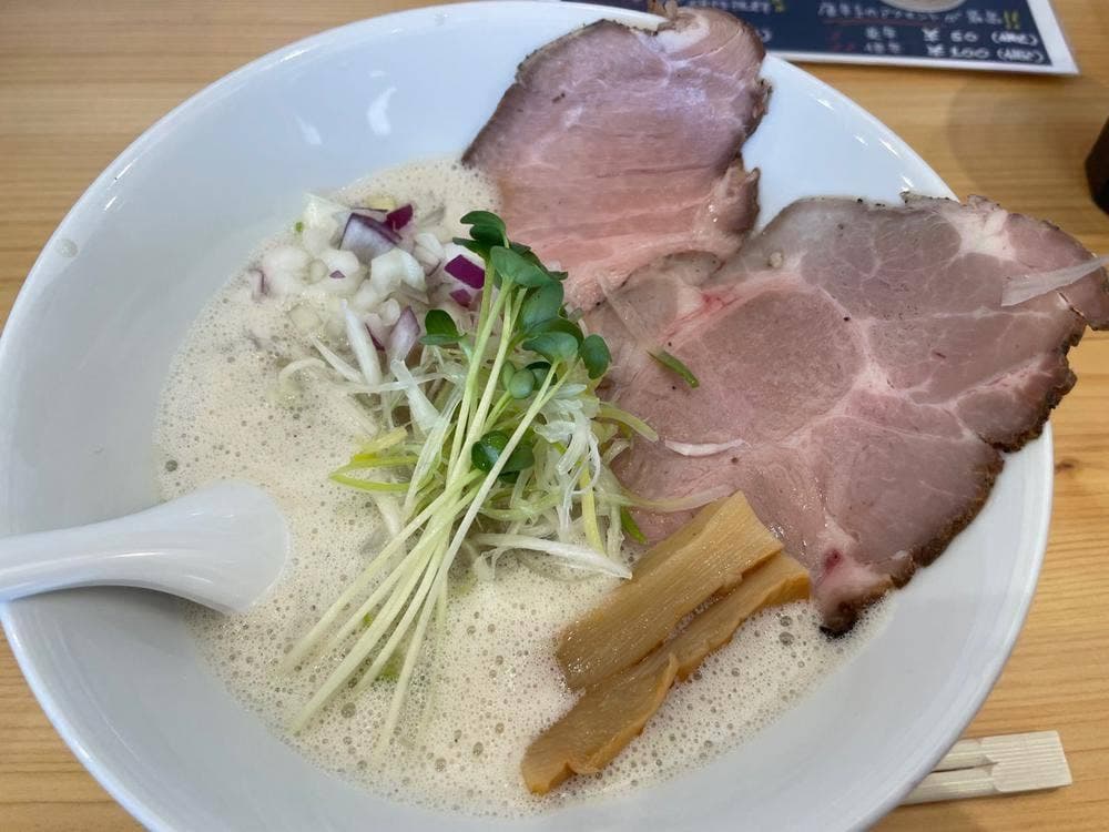 三羽鴉 大和八木店