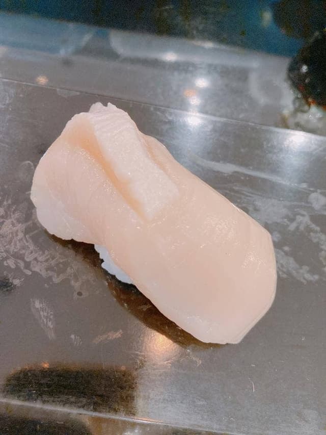 STANDING SUSHI BAR 縁戸 女満別空港店 - サブ画像2