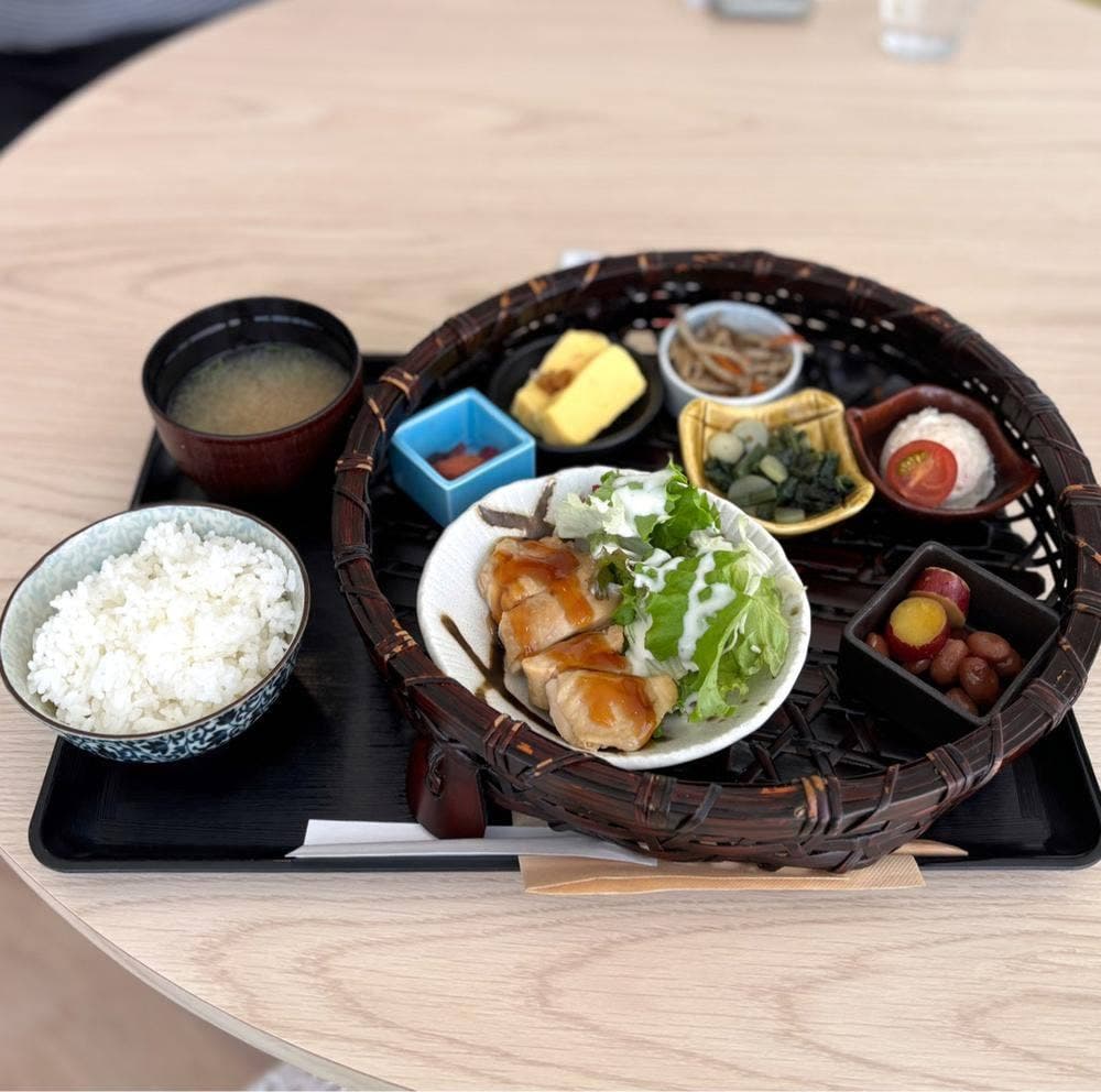 ハナとクマ