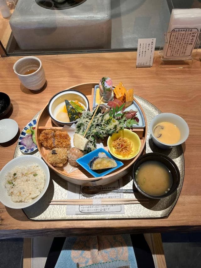 和心とんかつ あんず はなれ - サブ画像2