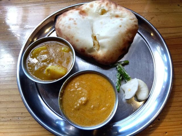 モナ・サンサール - サブ画像3