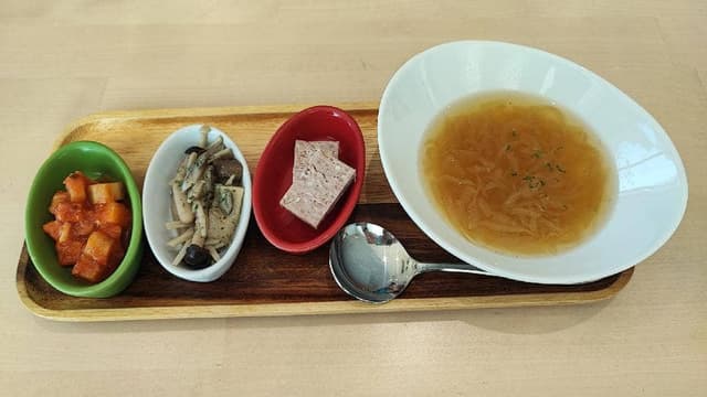 カフェ・テルツィーナ 北欧の風道の駅とうべつ - サブ画像1