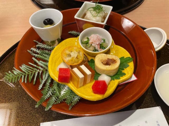 京懐石美濃吉ランドマークプラザ店 - サブ画像1