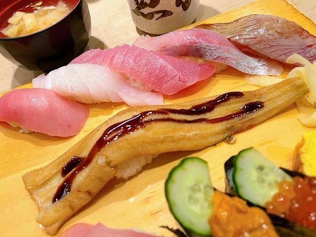 沼津魚がし寿司 横浜ランドマーク店 - サブ画像1
