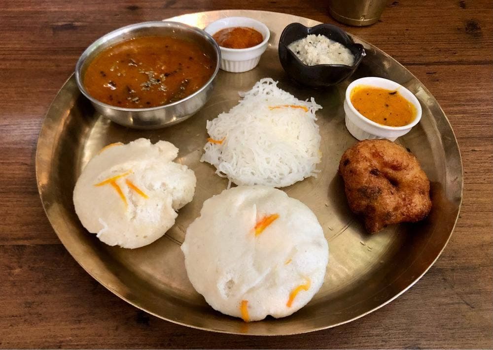 インド料理 NAZIAL ナジィル