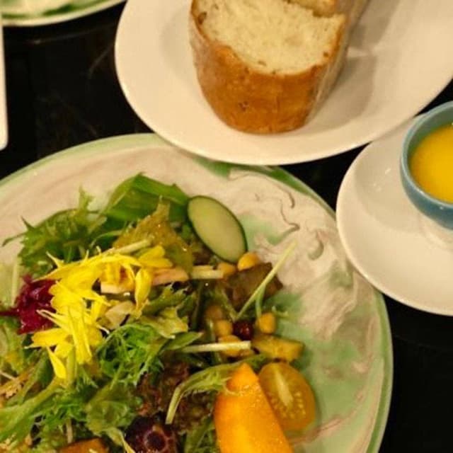 R1 TOKYO Bar&Restaurant - サブ画像1